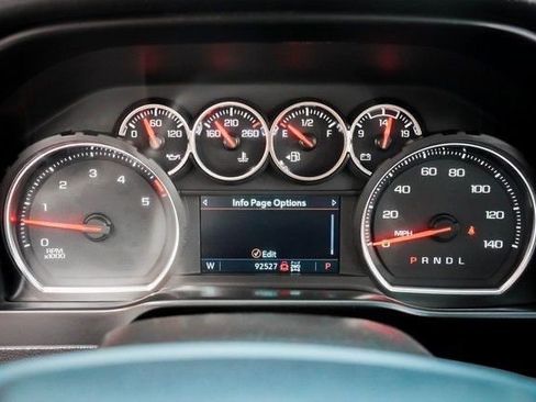 Used 2021 Chevrolet Silverado 2500 LTZ w/ LTZ Convenience Package AWD/4WD image 33