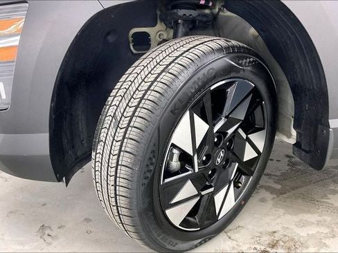 Certified 2024 Hyundai Kona SEL w/ Convenience Package AWD/4WD image 33