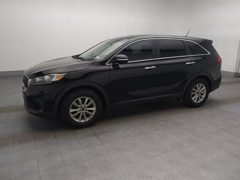 Used 2019 Kia Sorento L FWD image 2