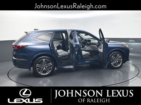 Used 2025 Acura MDX SH-AWD w/ Advance Package image 31