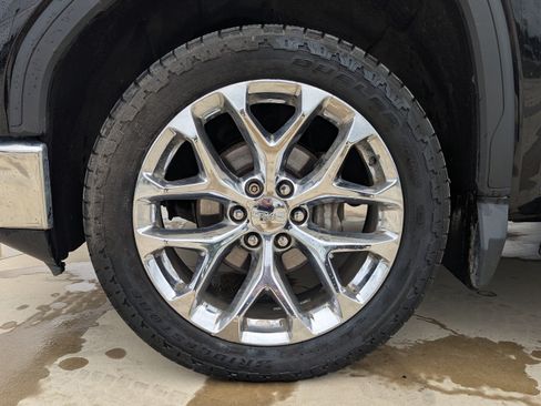 Used 2019 GMC Sierra 1500 SLT w/ SLT Premium Package AWD/4WD image 9
