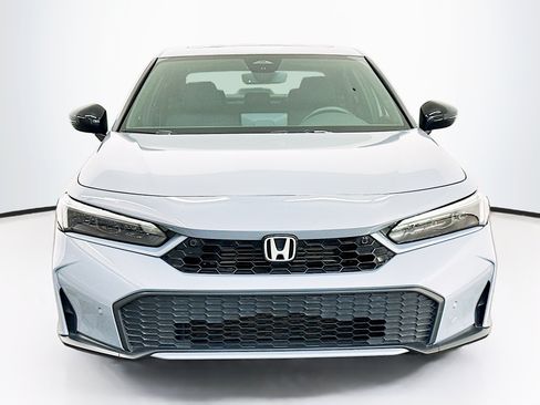 Used 2025 Honda Civic Sport Touring image 2