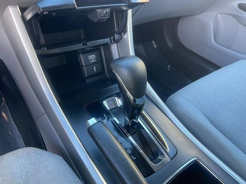 Used 2013 Honda Accord LX image 27