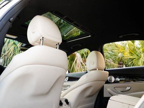 Used 2020 Mercedes-Benz E 350 Sedan w/ Premium Package image 35