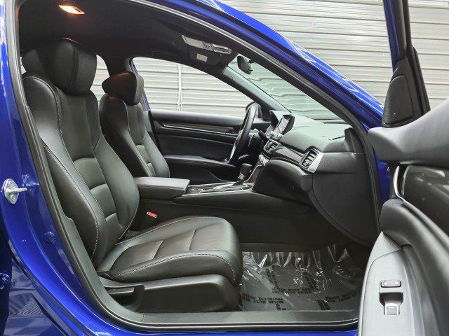 Used 2022 Honda Accord Sport image 15