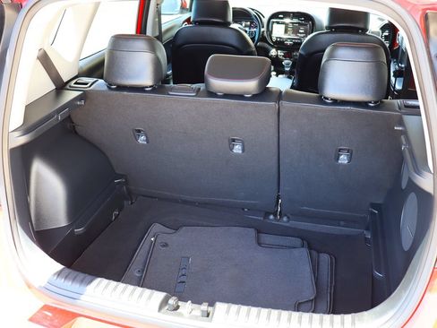 Used 2021 Kia Soul Turbo FWD image 24