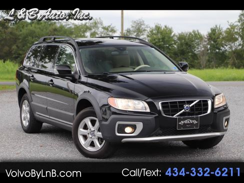 Used 2010 Volvo XC70 3.2 AWD/4WD image 1
