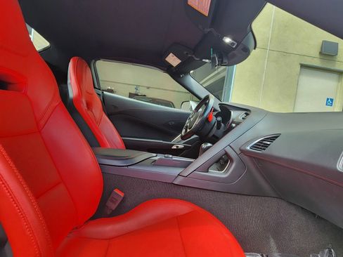 Used 2019 Chevrolet Corvette Z06 RWD image 50