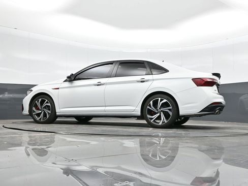 Used 2022 Volkswagen Jetta GLI Autobahn image 35