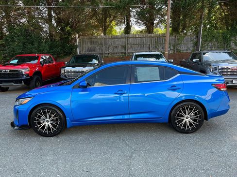 Used 2024 Nissan Sentra SV FWD image 7