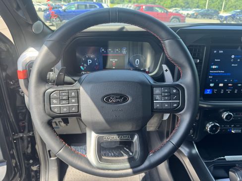 Used 2025 Ford F150 Raptor AWD/4WD image 16