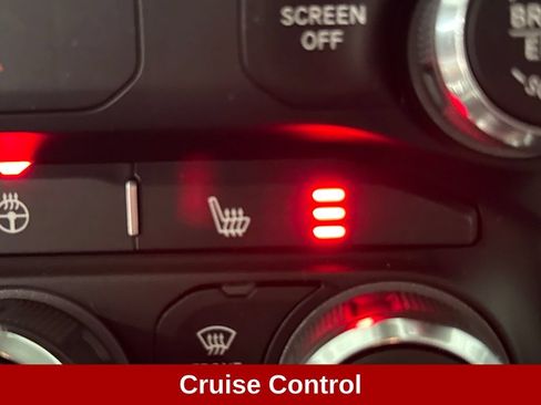 Used 2022 RAM 1500 Big Horn AWD/4WD image 18