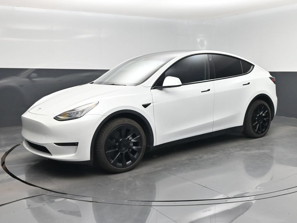 Used 2022 Tesla Model Y Long Range AWD/4WD image 9