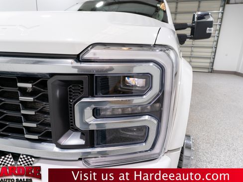Used 2025 Ford F450 Platinum w/ Platinum Plus Package image 8