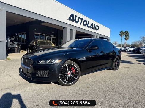 Used 2018 Jaguar XE S image 1