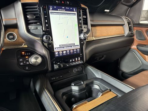 Used 2019 RAM 1500 Limited AWD/4WD image 25