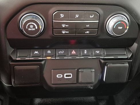 New 2026 Chevrolet Silverado 1500 W/T w/ WT Value Package image 17