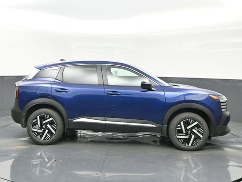 New 2026 Nissan Kicks SV w/ SV Premium Package image 7