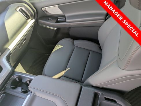 New 2025 Ford Expedition Max Active image 22