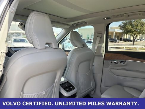 Certified 2022 Volvo XC90 T6 Momentum w/ Advanced Package image 34