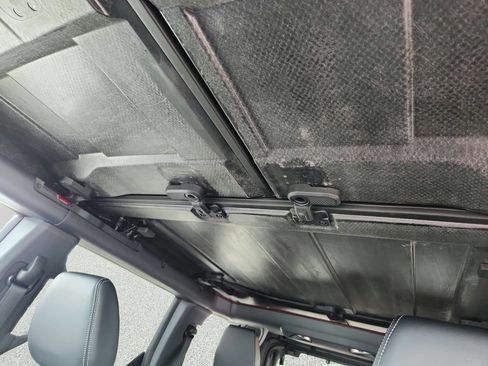 New 2026 Ford Bronco Outer Banks w/ Sasquatch Package AWD/4WD image 13
