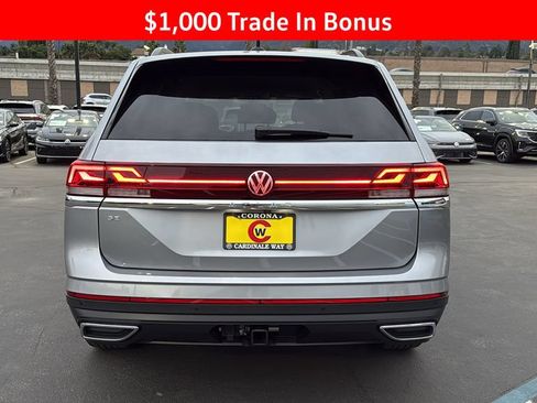 New 2026 Volkswagen Atlas SE FWD image 4