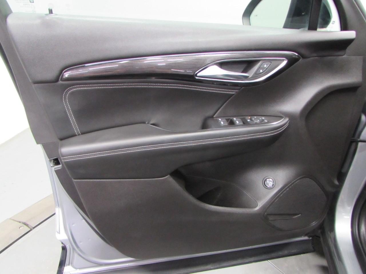 Used 2023 Buick Envision Preferred w/ Sport Touring Package AWD/4WD image 12