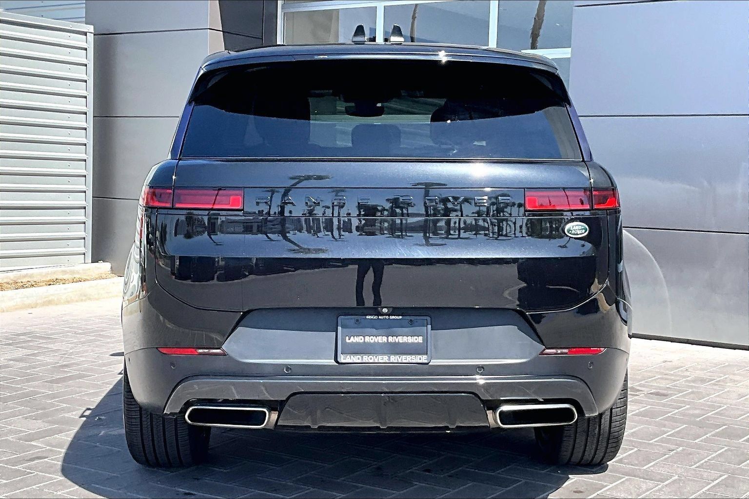 Certified 2023 Land Rover Range Rover Sport SE AWD/4WD image 4