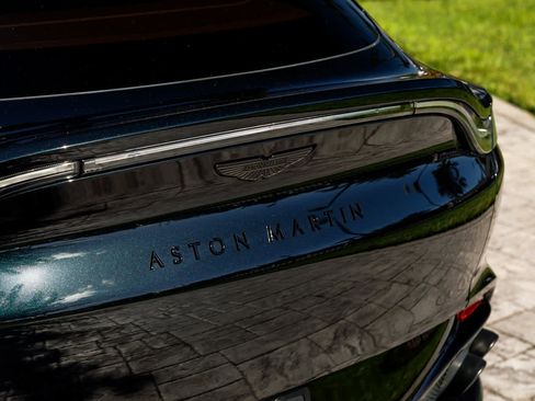 Used 2025 Aston Martin DBX 707 image 26