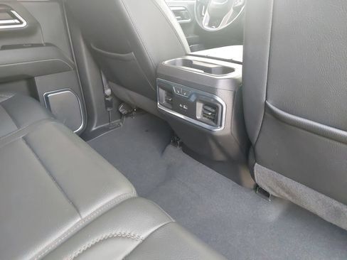 Used 2024 GMC Sierra 2500 Denali w/ Technology Package AWD/4WD image 11