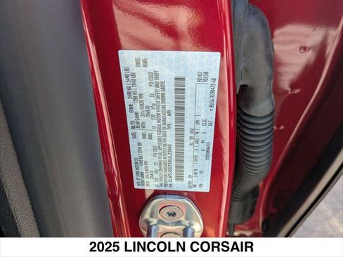 New 2025 Lincoln Corsair Grand Touring AWD/4WD image 15