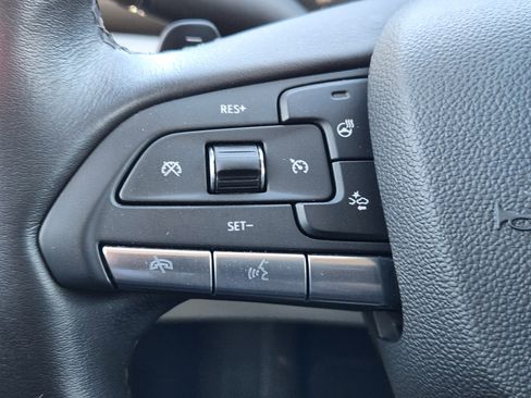 Certified 2023 Cadillac XT4 Premium Luxury w/ Technology Package image 28