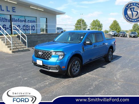 New 2025 Ford Maverick XLT FWD image 1