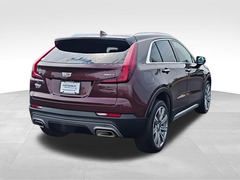 Used 2023 Cadillac XT4 Premium Luxury w/ Sun And Sound Package AWD/4WD image 8