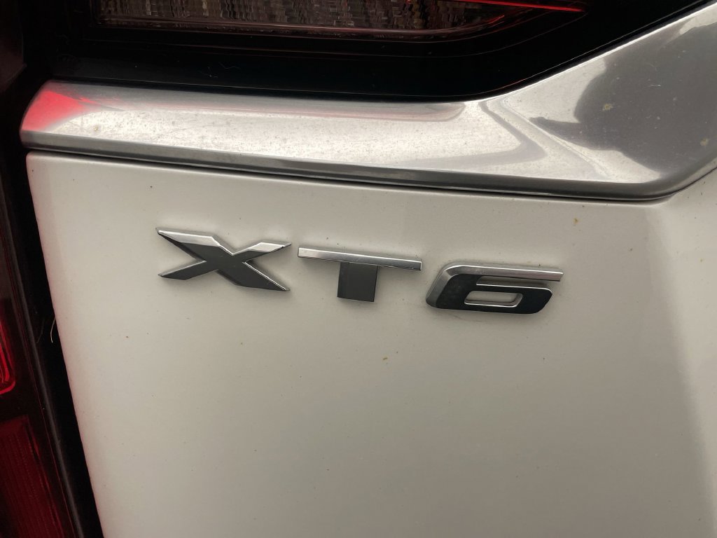 Used 2020 Cadillac XT6 Premium Luxury AWD/4WD image 25