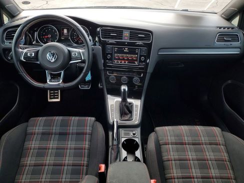 Used 2020 Volkswagen GTI S image 21