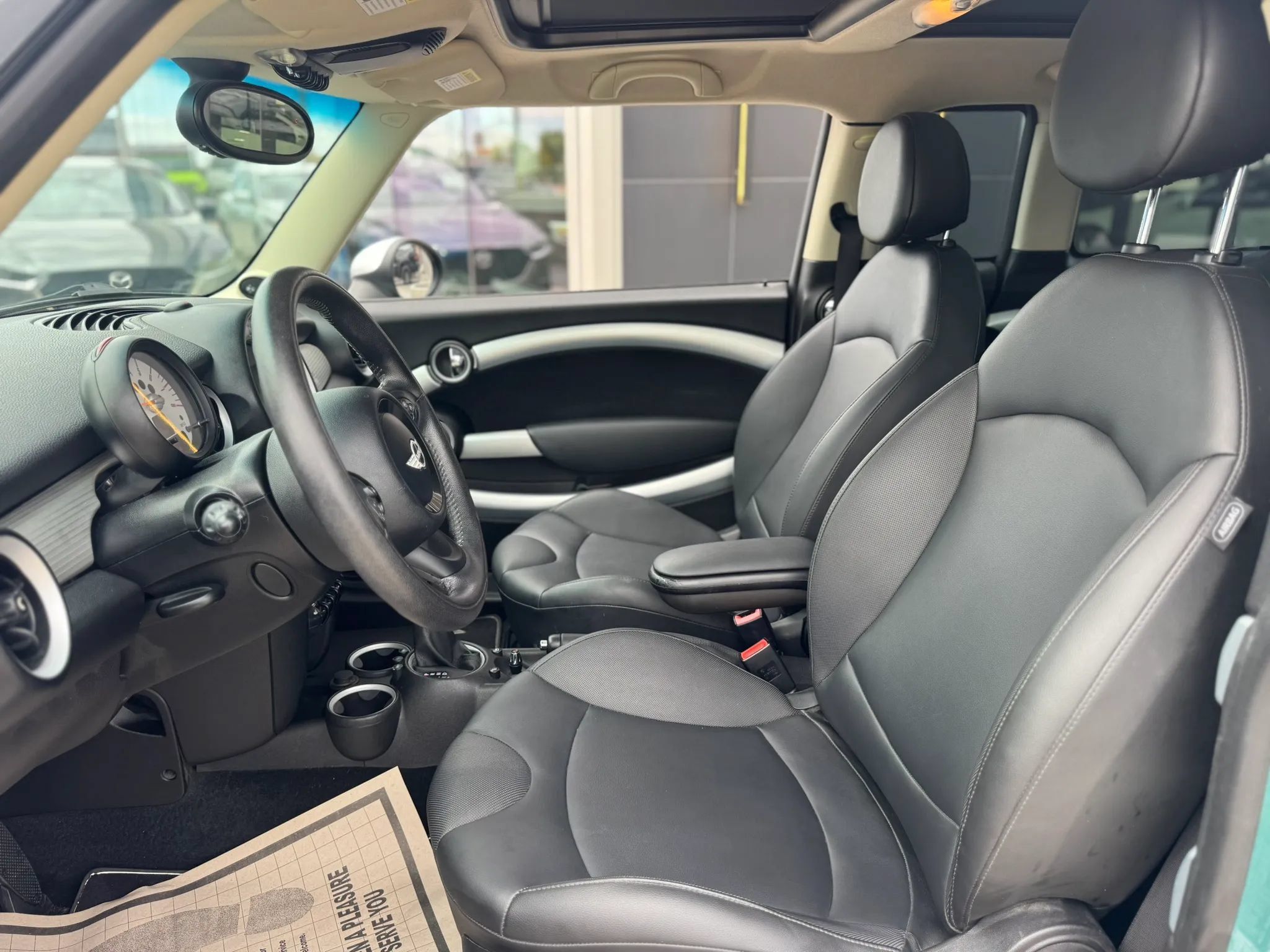 Used 2012 MINI Cooper Clubman FWD image 15