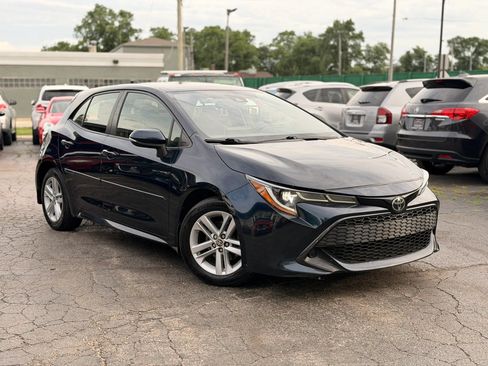 Used 2019 Toyota Corolla SE FWD image 3