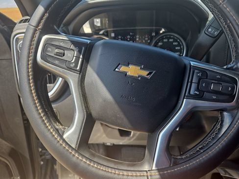 Used 2020 Chevrolet Silverado 2500 LTZ w/ LTZ Texas Edition AWD/4WD image 15