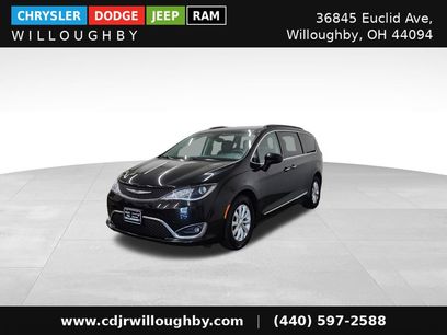 Used 2017 Chrysler Pacifica Touring-L