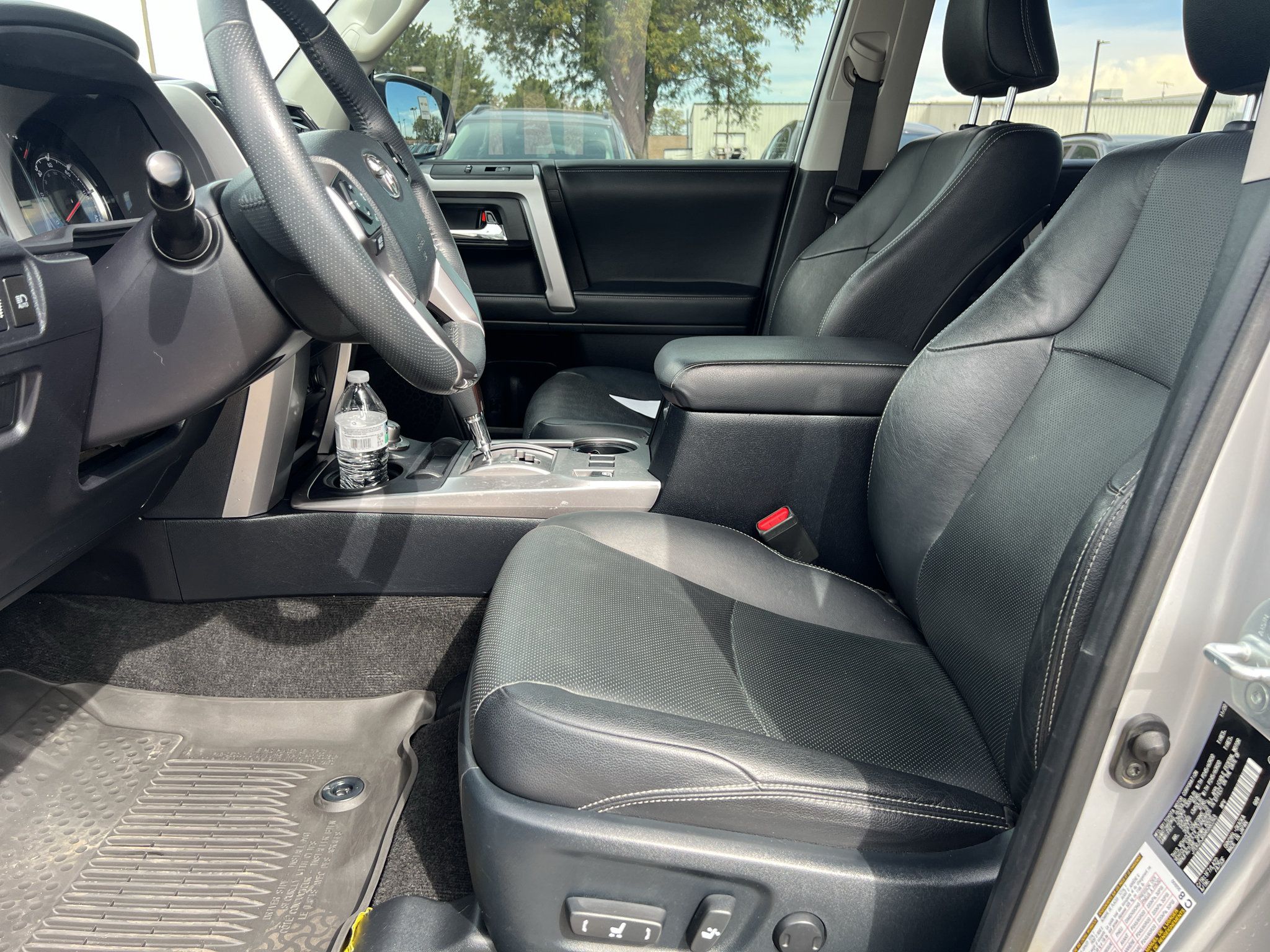 Used 2021 Toyota 4Runner Limited AWD/4WD image 10