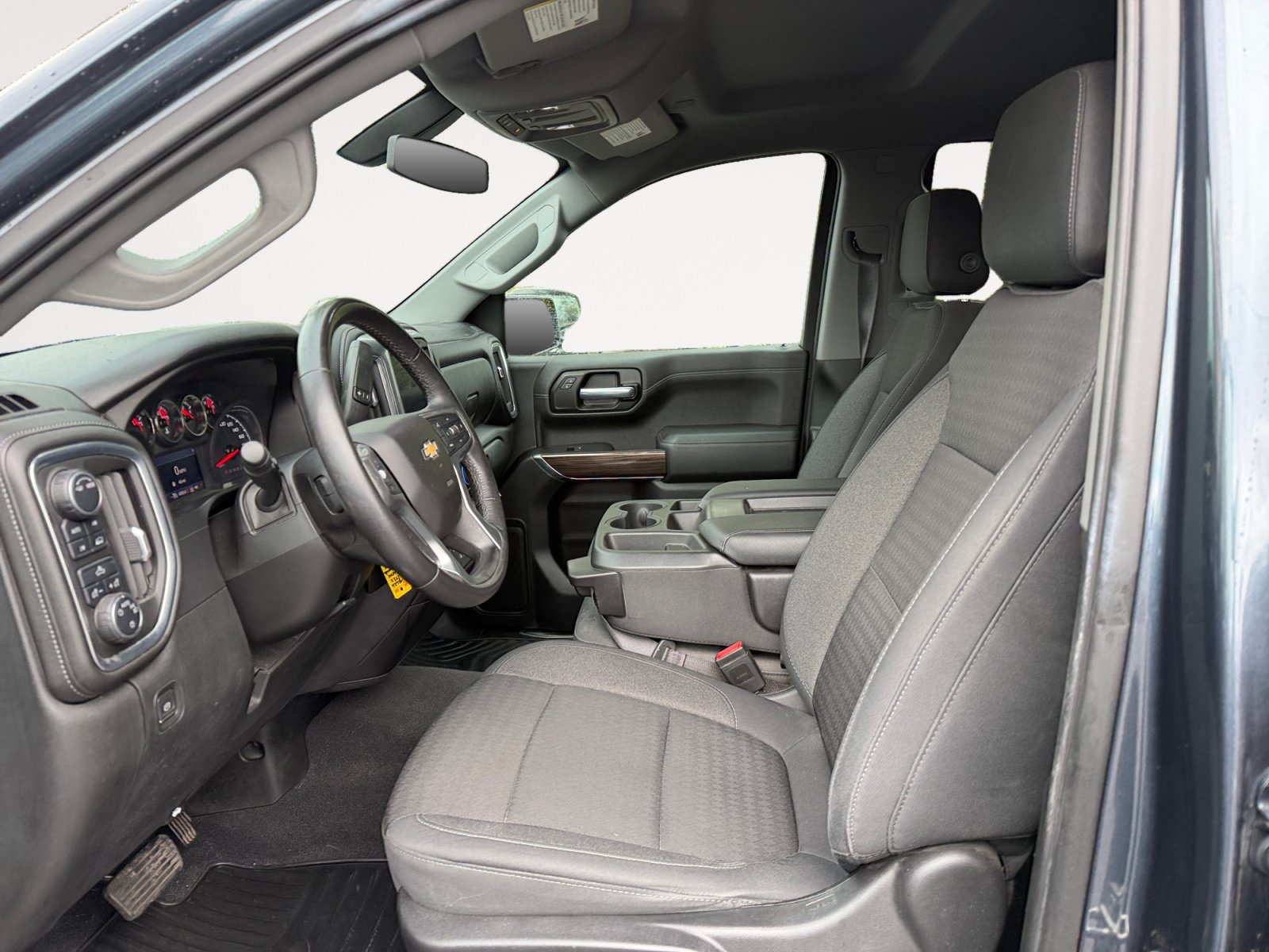 Used 2020 Chevrolet Silverado 1500 LT w/ Fleet Comfort Package AWD/4WD image 9