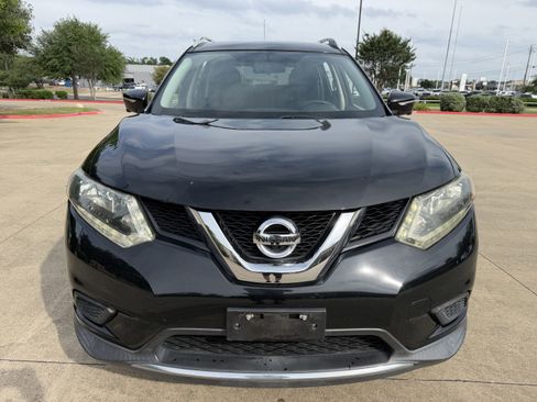 Used 2014 Nissan Rogue SV w/ SV Premium Package FWD image 2