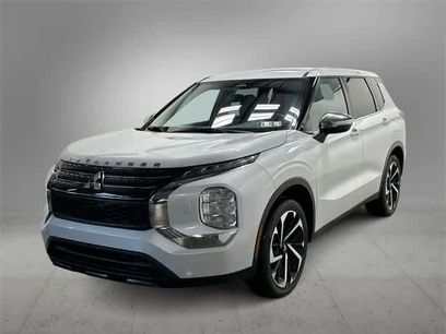 Used 2022 Mitsubishi Outlander ES