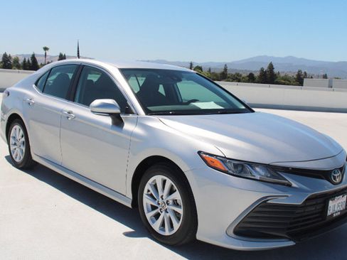 Certified 2024 Toyota Camry LE w/ Convenience Package FWD image 2