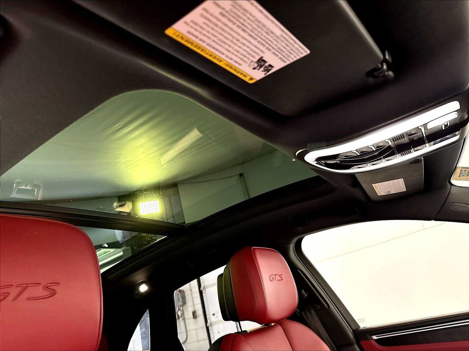 Certified 2022 Porsche Macan GTS AWD/4WD image 20