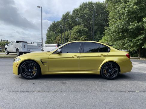 Used 2017 BMW M3 RWD image 6