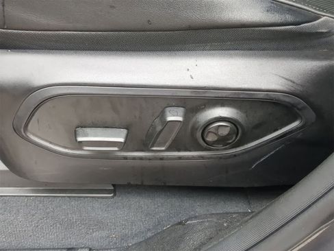 Certified 2023 Jeep Grand Cherokee Overland image 24