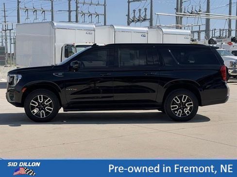 Certified 2023 GMC Yukon XL AT4 w/ Technology Package AWD/4WD image 9