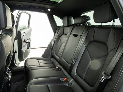 New 2026 Porsche Macan S AWD/4WD image 22